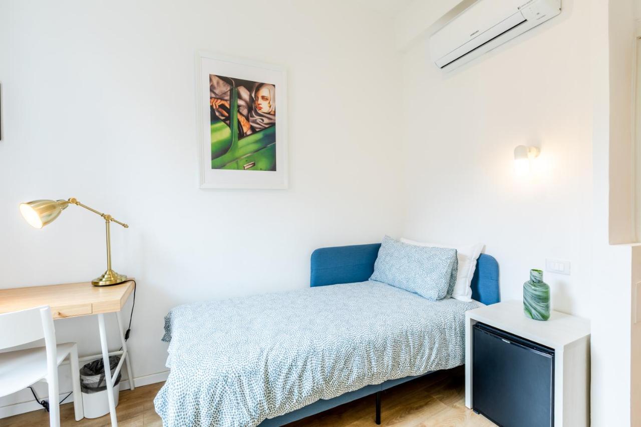 Rome Lux House Guest Rooms ภายนอก รูปภาพ